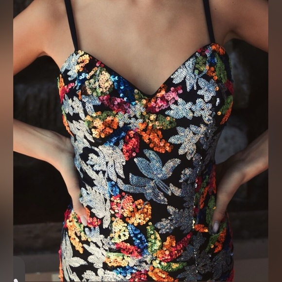 Mac Duggal Embellished Floral Minidress size 4 - Picture 3 of 14